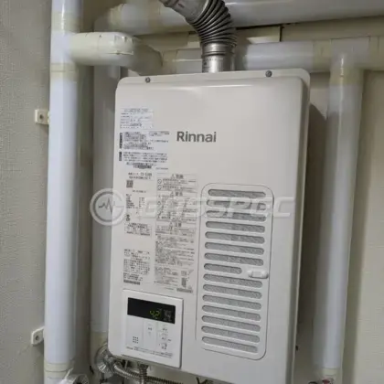 施工後の給湯器（リンナイ RUX-V1615SWFA(B)-E）