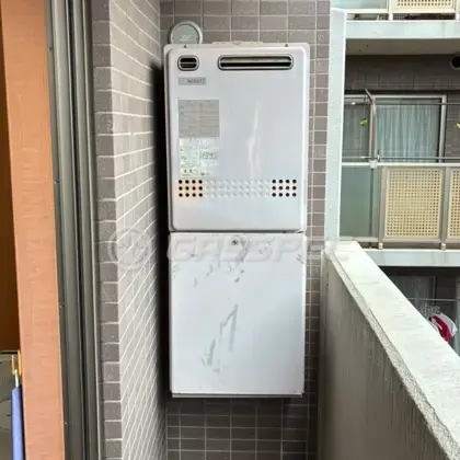施工前の給湯器（GT-2422SAWX）