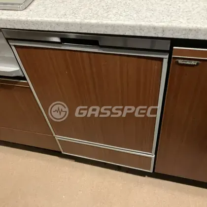 施工後のビルトイン食洗機（パナソニック NP-45BD1S）