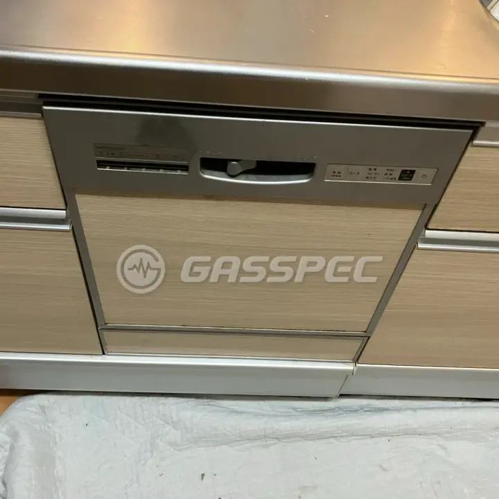 交換前のビルトイン食洗機（クリナップ ZWPP45R09BDS）