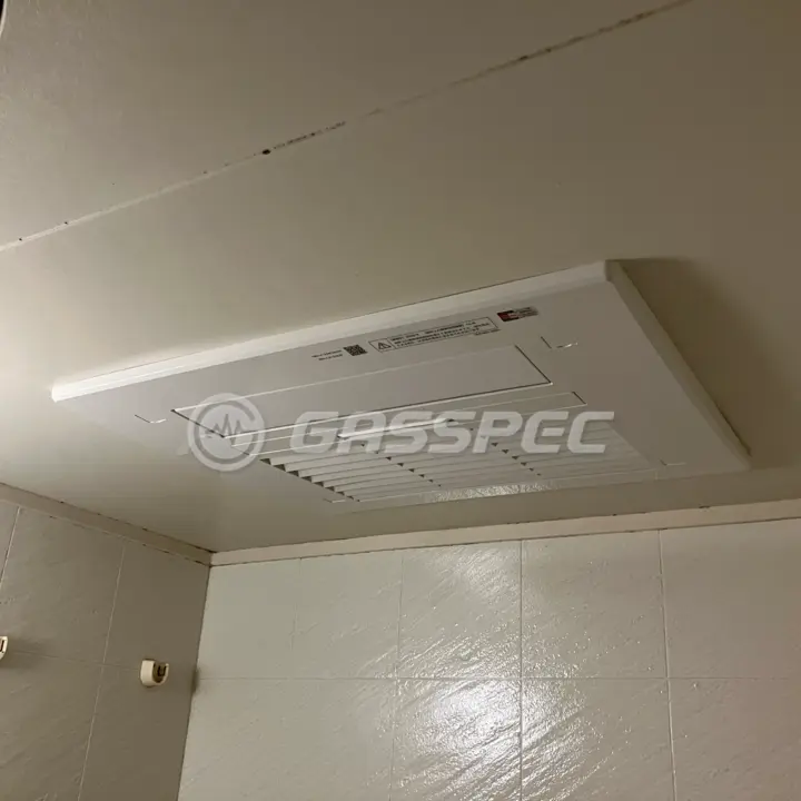 交換後の浴室乾燥機（リンナイ RBH-C4102K2P）