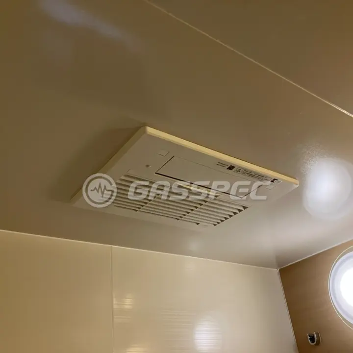 交換後の浴室乾燥機（リンナイ RBH-C3302K1P）