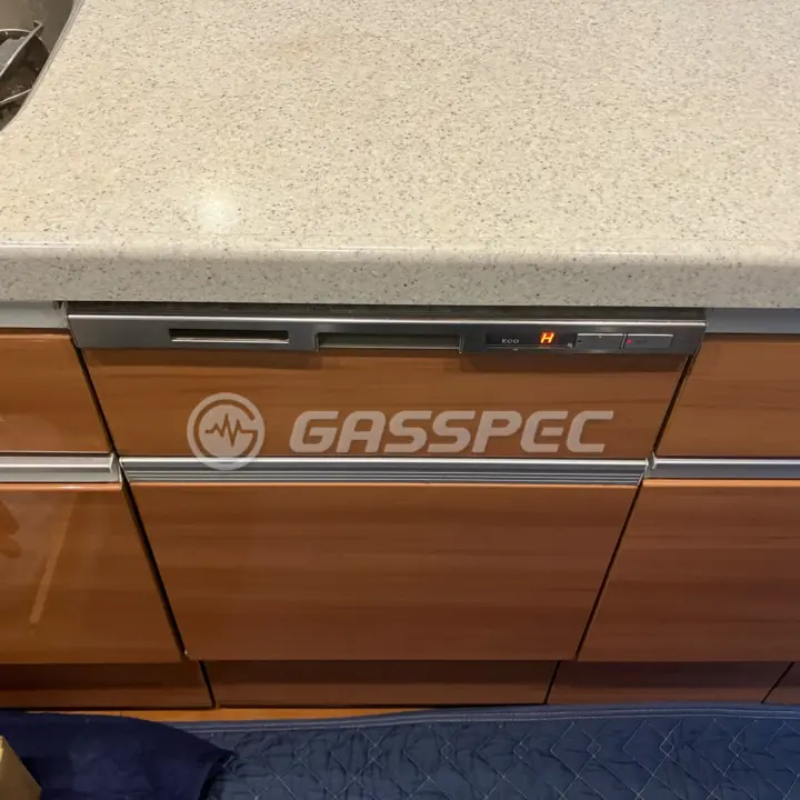 交換前のビルトイン食洗機（パナソニック NP-45ME5WJG）