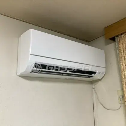 施工後のエアコン（三菱 MSZ-GV2826-W）