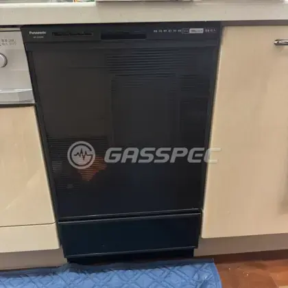 施工後のビルトイン食洗機（パナソニック NP-45RD9K）