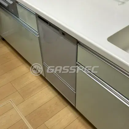 施工後のビルトイン食洗機（リンナイ RSW-F403C-SV）