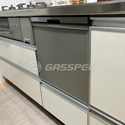 施工後のビルトイン食洗機（パナソニック NP-45BS1S）