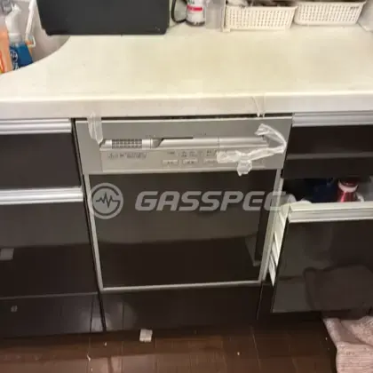 施工前のビルトイン食洗機（NP-P45RD2）