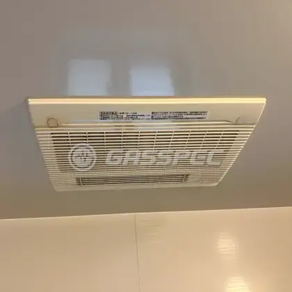 施工前の浴室乾燥機（BS-112HM）