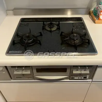 施工前のビルトインガスコンロ（RB31AW3S2R）