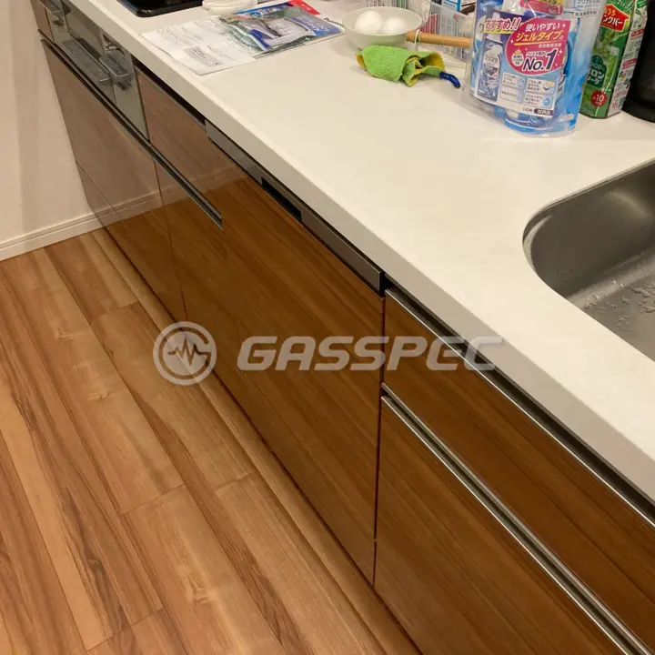 交換後のビルトイン食洗機（パナソニック NP-45BD1W）