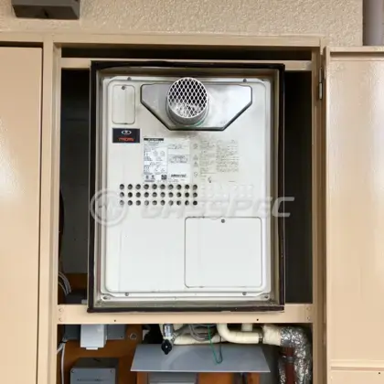 施工前の暖房熱源機（GTH-1645SAWXD-T）
