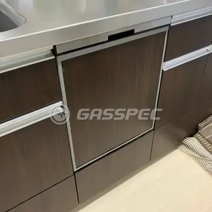 施工後のビルトイン食洗機（パナソニック NP-45BD1S）