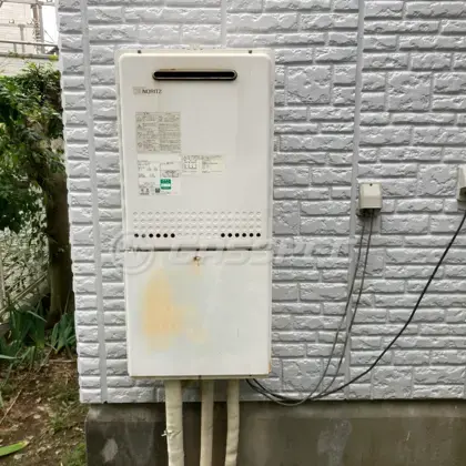 施工前の給湯器（GT-2050SAWX）