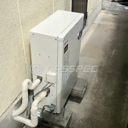 施工後の給湯器（ノーリツ OQB-3706Y）
