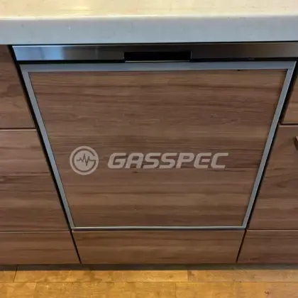 施工後のビルトイン食洗機（パナソニック NP-45BD1S）