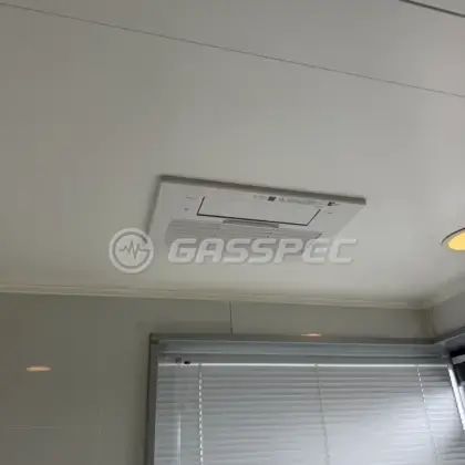 施工後の浴室乾燥機（リンナイ RBH-C3302K3P）