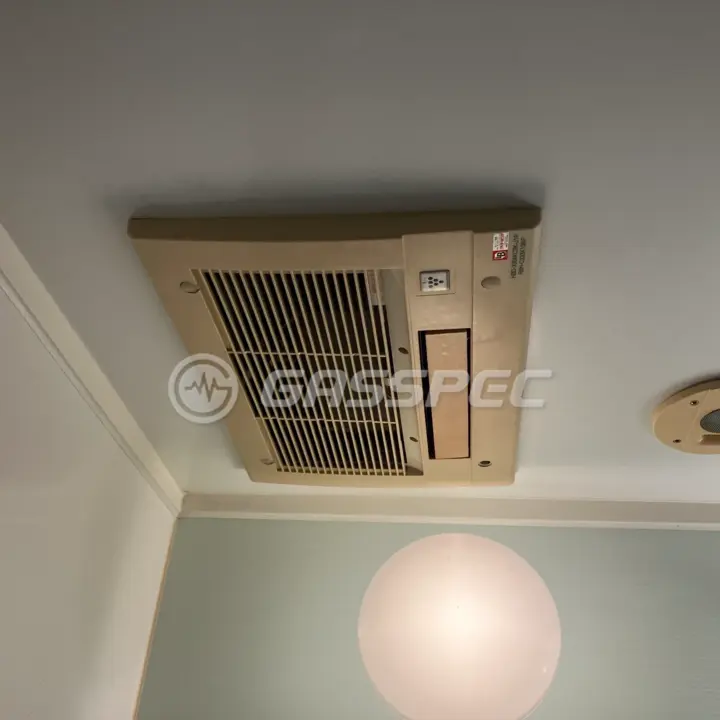 交換前の浴室乾燥機（リンナイ RBH-C333K1SNP）