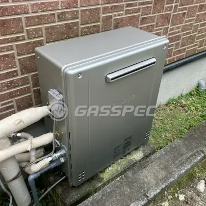 施工後の給湯器（ノーリツ GT-C2072AR-1 BL）