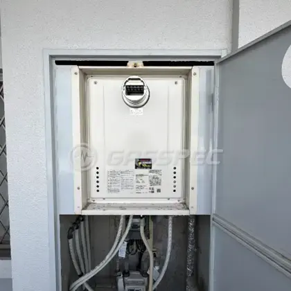 施工後の給湯器（ノーリツ GT-2470SAW-T-1 BL）