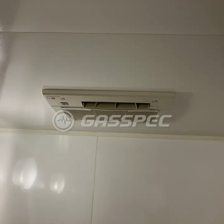 交換前の浴室乾燥機（リンナイ RBH-C333K3SNP）
