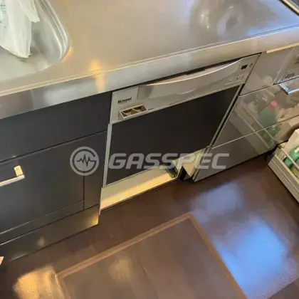 施工前のビルトイン食洗機（RKW-458C-SV）