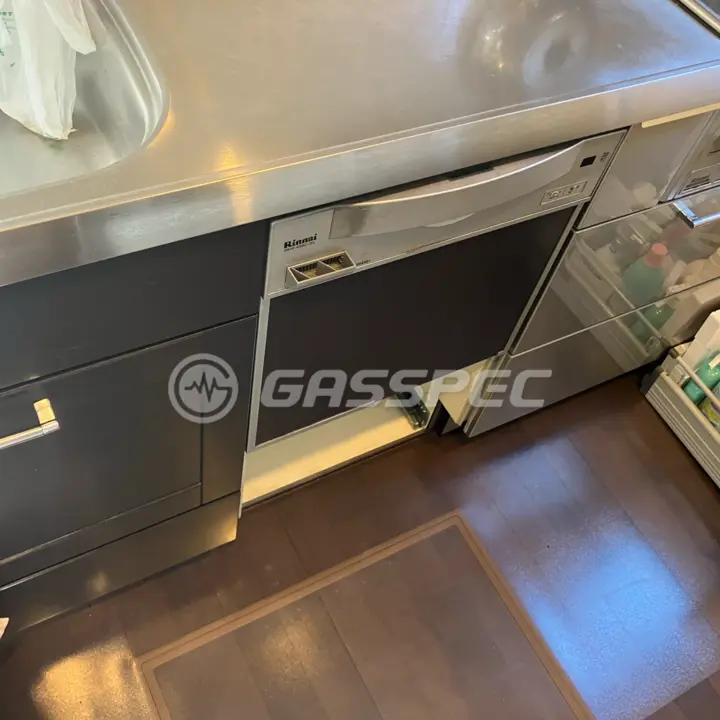 交換前のビルトイン食洗機（リンナイ RKW-458C-SV）