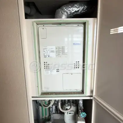 施工前の暖房熱源機（GTH-C2439AWX3H-H）