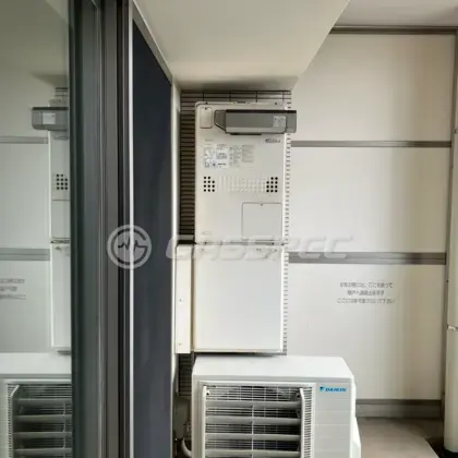 施工前の暖房熱源機（GTH-C2439AWX3H-L）