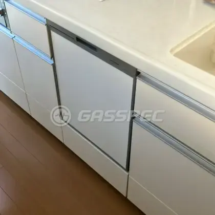 施工後のビルトイン食洗機（パナソニック NP-45CD1S）
