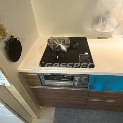 施工前のビルトインガスコンロ（DG2015SQ1SV）