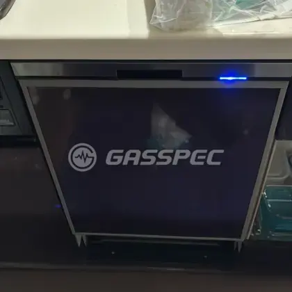 施工後のビルトイン食洗機（パナソニック NP-45BD1S）