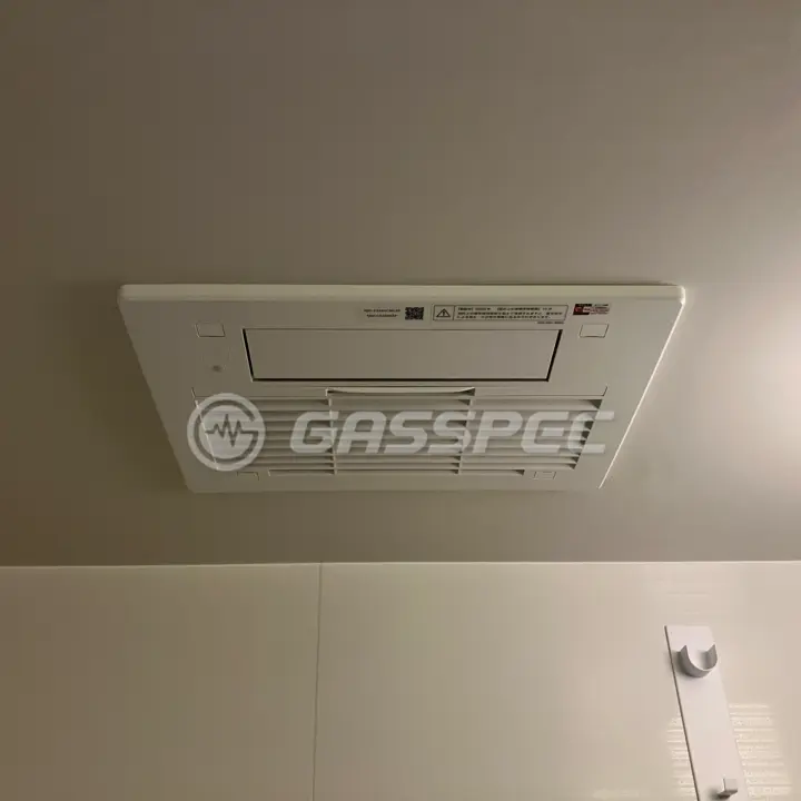 交換後の浴室乾燥機（リンナイ RBH-C3302K3P）