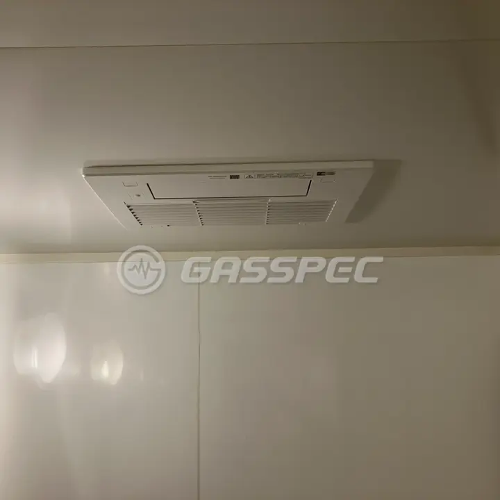 交換後の浴室乾燥機（リンナイ RBH-C3302K3P）