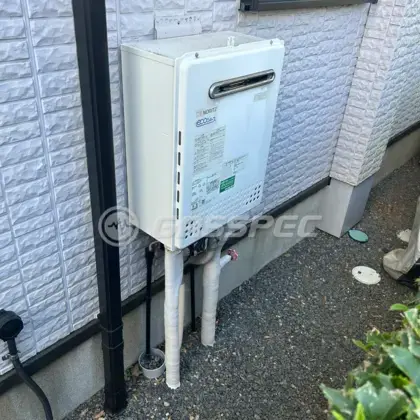 施工前の給湯器（GT-C2452AWX-2）
