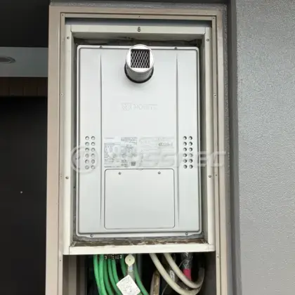 施工後の暖房熱源機（ノーリツ GTH-C2471AW6H-T BL）