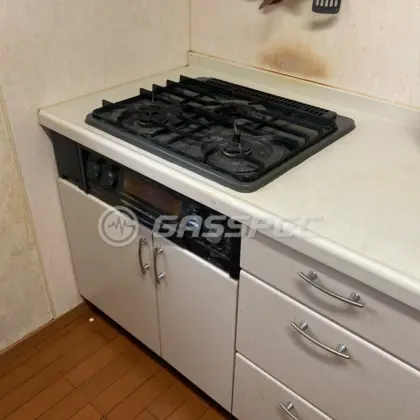 施工前のビルトインガスコンロ（PKD-36KG）