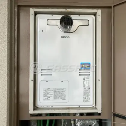 施工後の暖房熱源機（リンナイ RUFH-A2400AT2-3(A)）