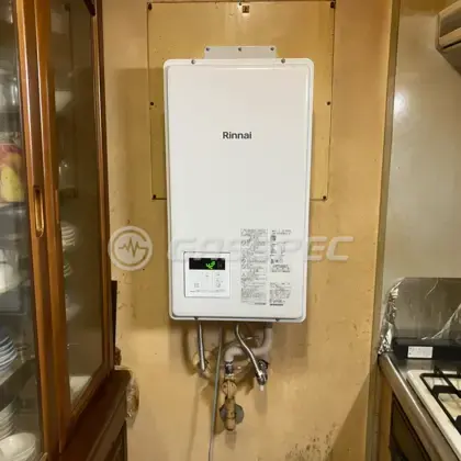 施工後の給湯器（リンナイ RUX-V1316FFDA(A)-E）