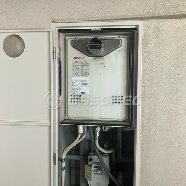 交換前の給湯器（ノーリツ GT-2027SAWX-T）