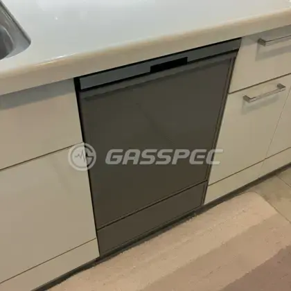施工後のビルトイン食洗機（パナソニック NP-45BD1S）