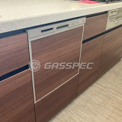 施工前のビルトイン食洗機（NP-45RS5SJG）