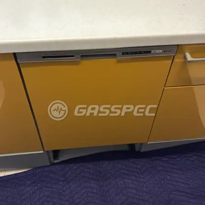 施工前のビルトイン食洗機（NP-45RS6WHD）