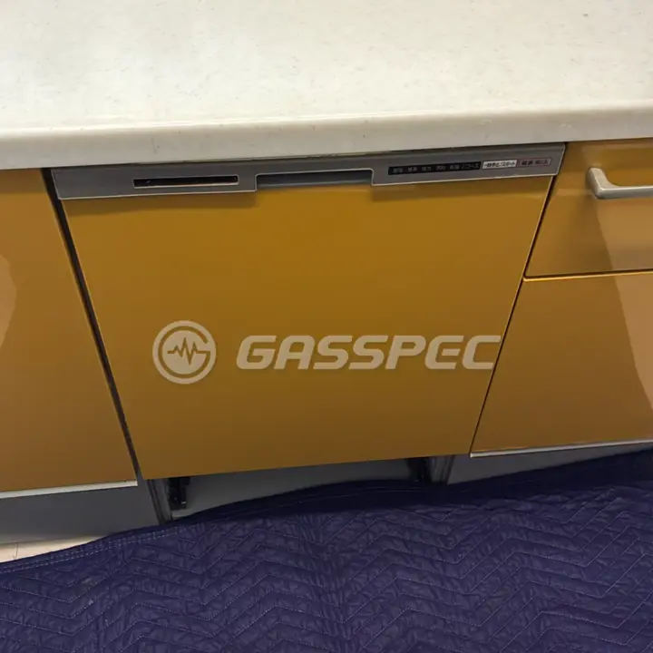 交換前のビルトイン食洗機（パナソニック NP-45RS6WHD）