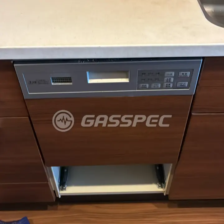 交換前のビルトイン食洗機（三菱 EW-BP45SM）