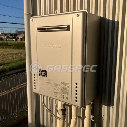 施工後の給湯器（ノーリツ GT-C2472SAW-1 BL）