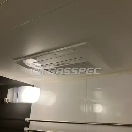 施工後の浴室乾燥機（リンナイ RBH-C4102K3P）