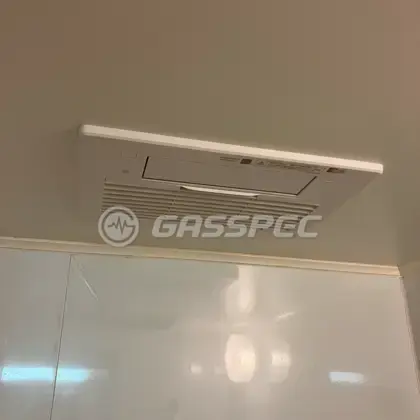 施工後の浴室乾燥機（リンナイ RBH-C3302K3P）