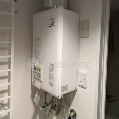 施工前の給湯器（RUX-V2010FFUA-E）