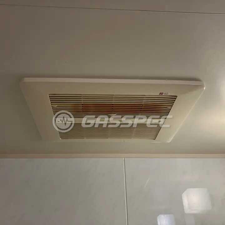 交換前の浴室乾燥機（ナショナル（松下） ABD-28KTSF-D20）
